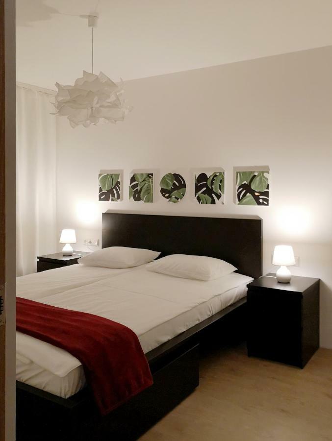 Green Leaf Apartments لييبايا المظهر الخارجي الصورة